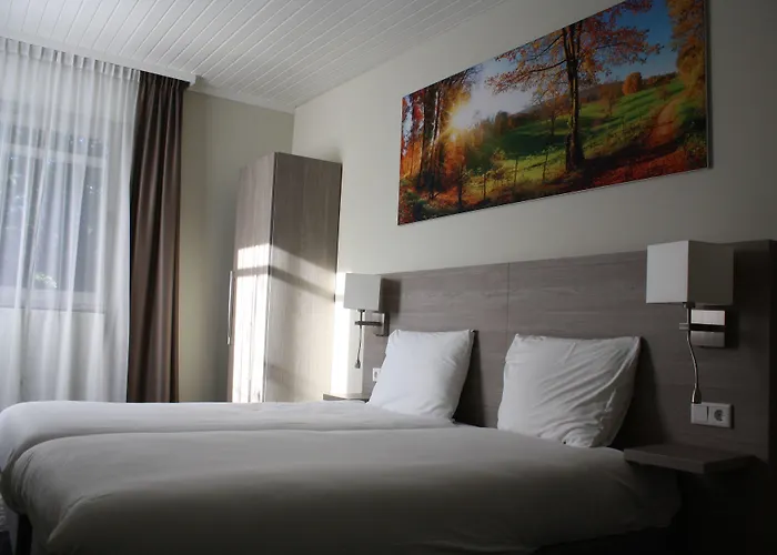 Hotel Fletcher Restaurant De Geulvallei 3*